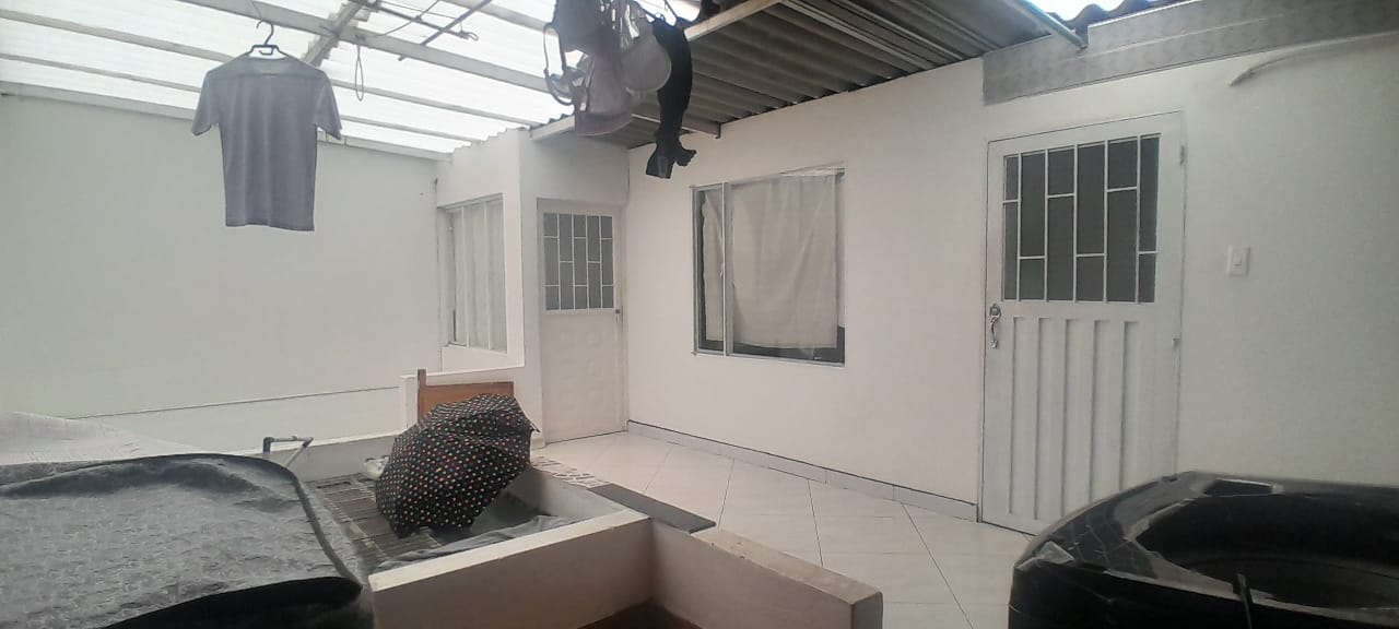 Casa en venta en Villa Elisa, Bogotá · foto 8 de 10