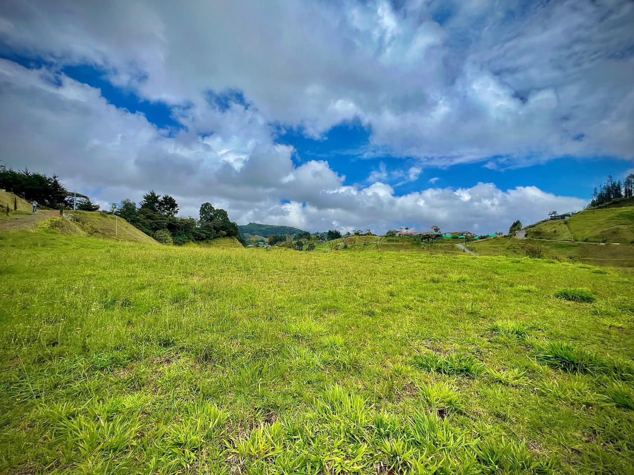 Land in Lejos del nido (1842 m²) for Sale - 3