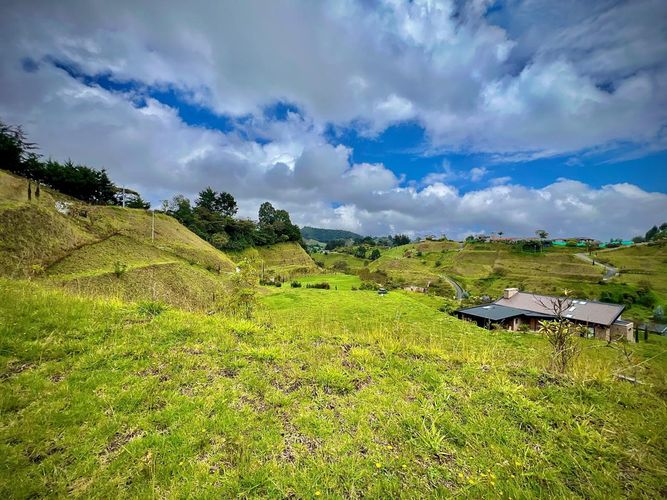 Lote en venta en Lejos Del Nido, El Retiro, 1842 m² · foto 7 de 24