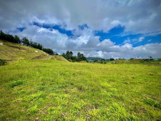 Lote en venta en Lejos Del Nido, El Retiro, 1842 m² · foto 15 de 24