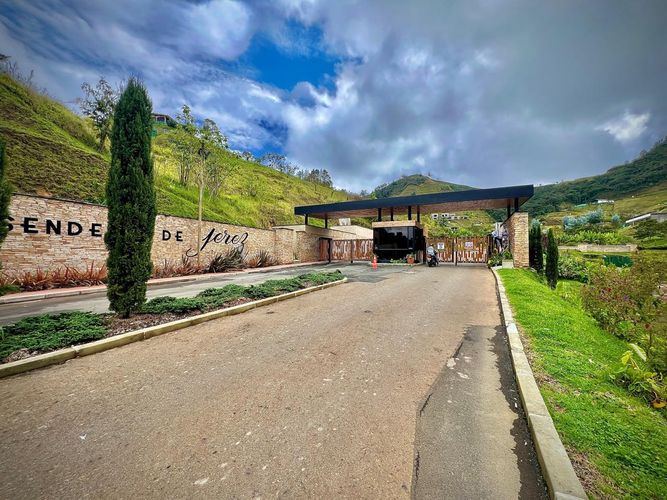 Lote en venta en Lejos Del Nido, El Retiro, 1842 m² · foto 18 de 24
