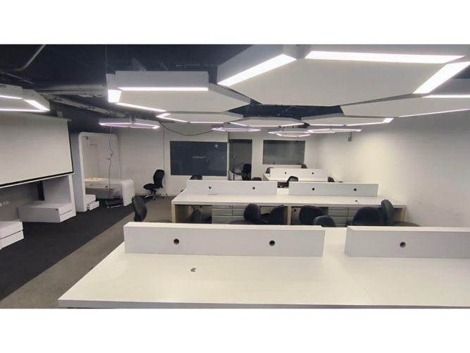 Oficina en arriendo en Niquia, Bello, 709 m² · foto 3 de 13