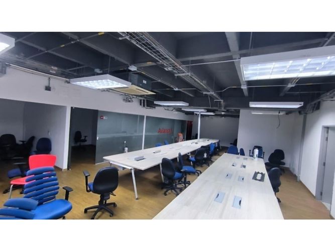 Oficina en arriendo en Niquia, Bello, 709 m² · foto 6 de 13