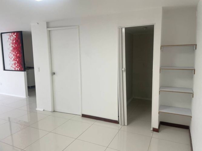 Oficina en arriendo en Cerro Nutibara, Medellín, 38 m² · foto 13 de 14
