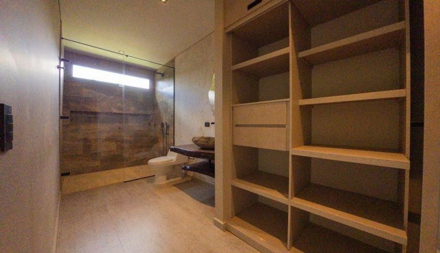 Casa de 4 alcobas en venta en Llano Grande, Rionegro, 400 m² · foto 12 de 15
