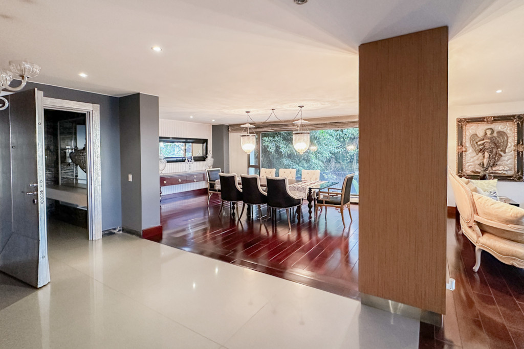 Apartamento en venta en El Refugio, Bogotá · foto 9 de 24