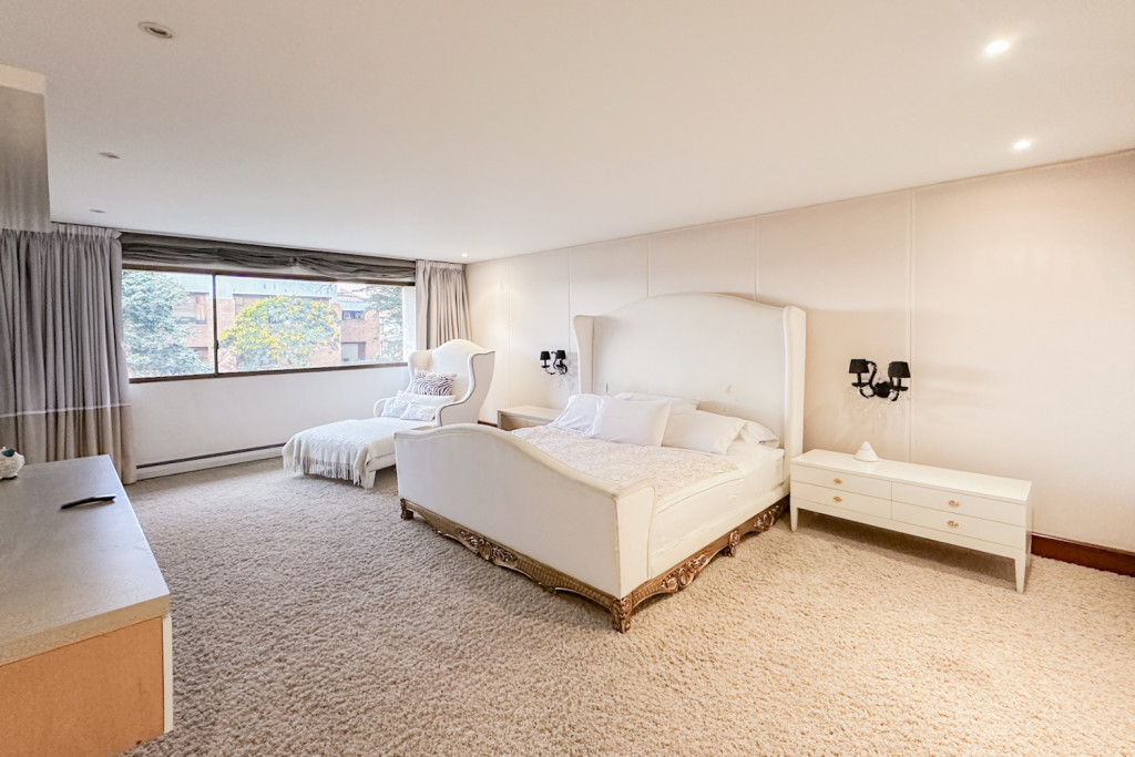 Apartamento en venta en El Refugio, Bogotá · foto 11 de 24