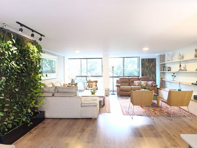 Apartamento de 3 alcobas en venta en El Poblado, Medellín, 165 m² · foto 3 de 20
