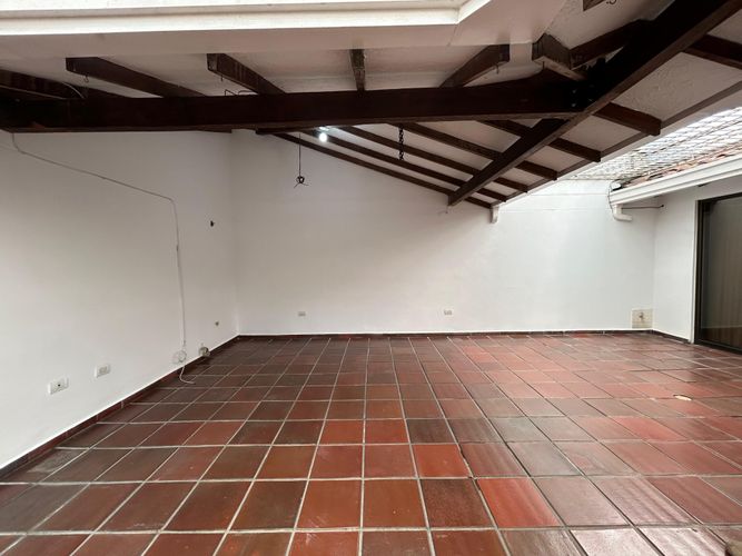 Casa de 3 alcobas en venta en Tejares Cristales, Cali, 312 m² · foto 14 de 24