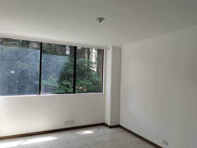 Apartamento de 3 alcobas en venta en El Poblado, Medellín, 140 m² · foto 10 de 20