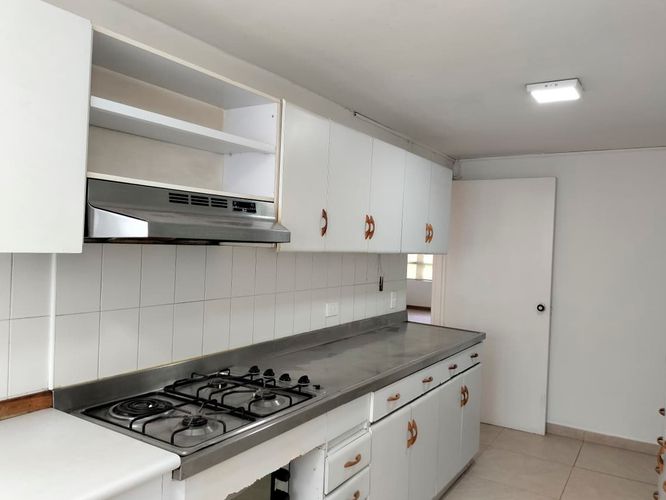 Apartamento de 3 alcobas en venta en El Poblado, Medellín, 140 m² · foto 8 de 20