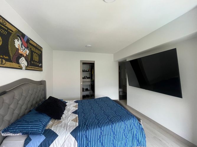 Apartamento de 3 alcobas en venta en Tres Esquinas, Sabaneta, 88 m² · foto 11 de 22