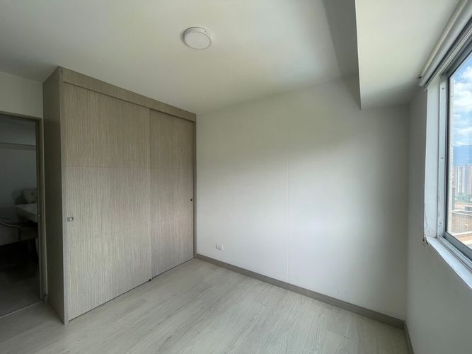Apartamento de 3 alcobas en venta en Tres Esquinas, Sabaneta, 88 m² · foto 12 de 22