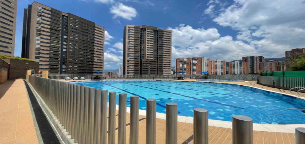 Apartamento de 3 alcobas en venta en Tres Esquinas, Sabaneta, 88 m² · foto 18 de 22