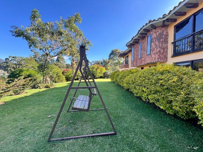 Finca en venta en Guamito, El Carmen de Viboral, 374 m² · foto 3 de 24