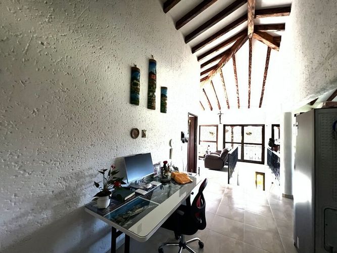 Finca en venta en Guamito, El Carmen de Viboral, 374 m² · foto 8 de 24
