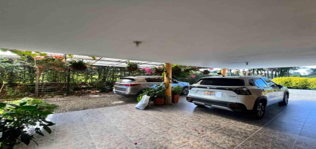 Finca en venta en Guamito, El Carmen de Viboral, 374 m² · foto 18 de 24