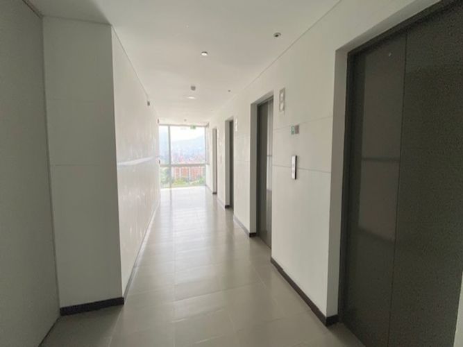 Oficina en venta en Las Vegas, Envigado, 35 m² · foto 9 de 12