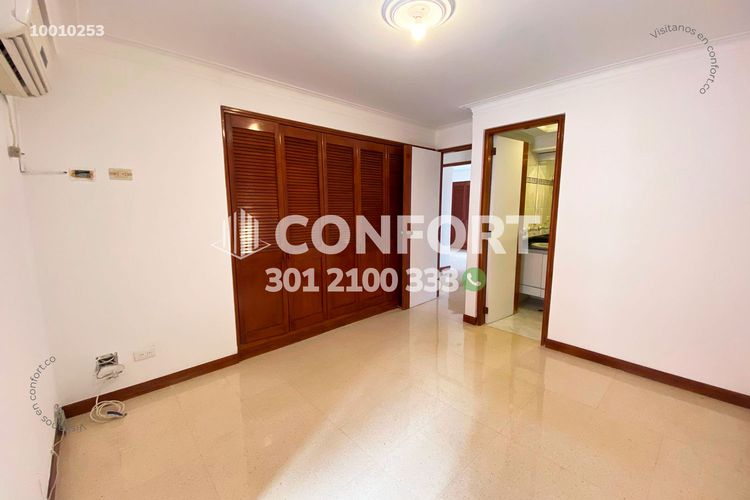Apartamento de 3 alcobas en arriendo en Laureles, Medellín, 111 m² · foto 19 de 24