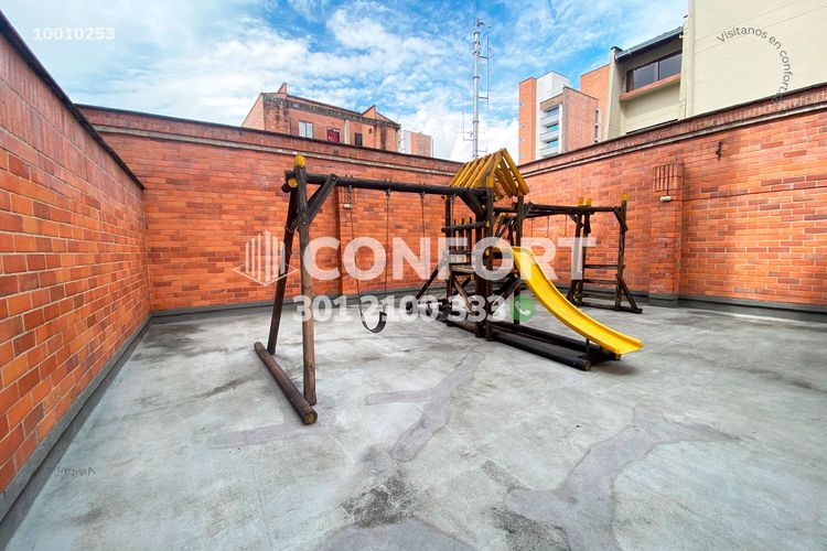 Apartamento de 3 alcobas en arriendo en Laureles, Medellín, 111 m² · foto 24 de 24