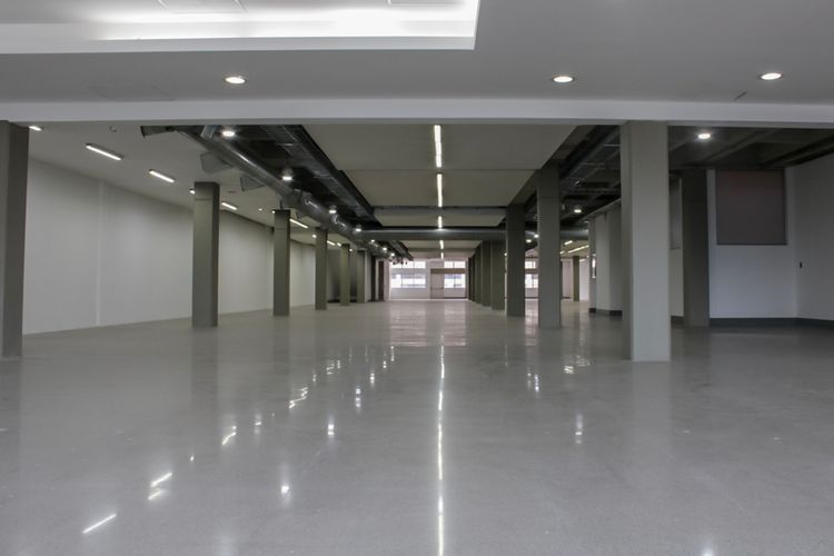 Oficina en arriendo en Santa Fe, Medellín, 1139 m² · foto 3 de 11