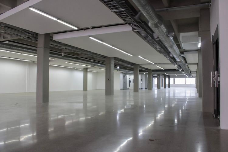 Oficina en arriendo en Santa Fe, Medellín, 1139 m² · foto 5 de 11