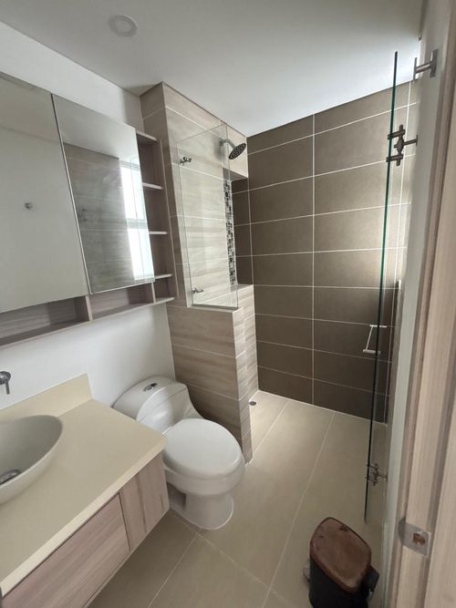 Apartamento de 3 alcobas en venta en Ciudad Jardin, Cali, 187 m² · foto 3 de 8