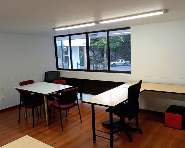 Oficina en venta en Laureles, Medellín, 51 m² · foto 6 de 7