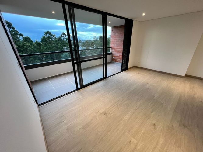 Apartamento de 3 alcobas en venta en San Antonio De Pereira, Rionegro, 91 m² · foto 4 de 24