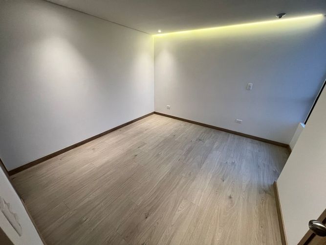 Apartamento de 3 alcobas en venta en San Antonio De Pereira, Rionegro, 91 m² · foto 7 de 24