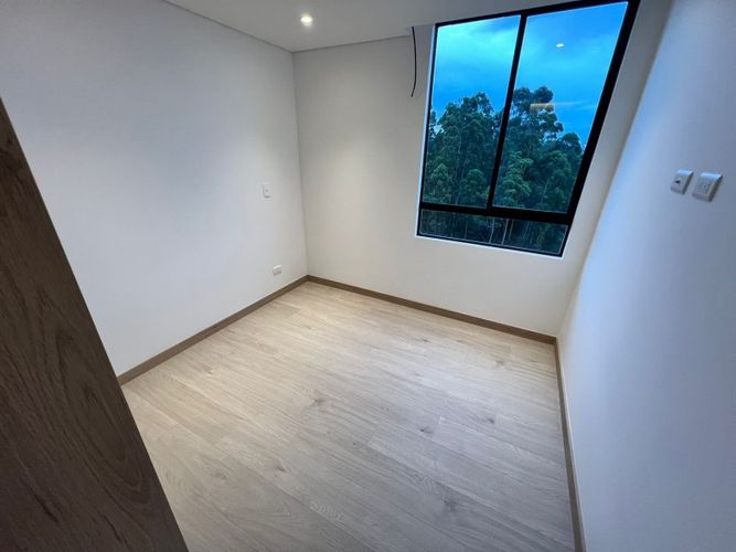 Apartamento de 3 alcobas en venta en San Antonio De Pereira, Rionegro, 91 m² · foto 14 de 24