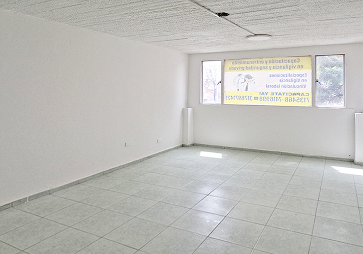 Casa de 10 alcobas en venta en Venecia, Bogotá, 418 m² · foto 3 de 20