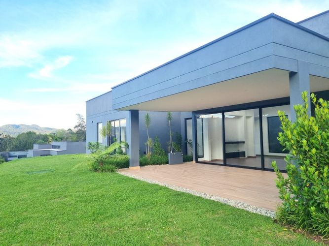 Casa de 4 alcobas en venta en Los Salados, El Retiro, 375 m² · foto 2 de 14