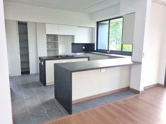Casa de 4 alcobas en venta en Los Salados, El Retiro, 375 m² · foto 9 de 14