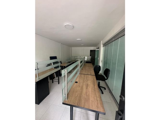 Oficina en arriendo en San Vicente, Cali, 226 m² · foto 3 de 6