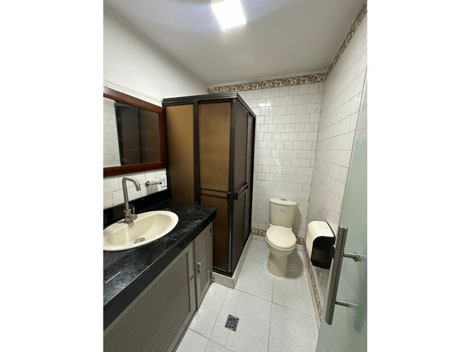 Oficina en arriendo en San Vicente, Cali, 226 m² · foto 4 de 6