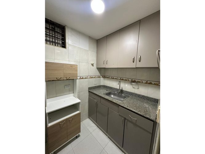 Oficina en arriendo en San Vicente, Cali, 226 m² · foto 5 de 6
