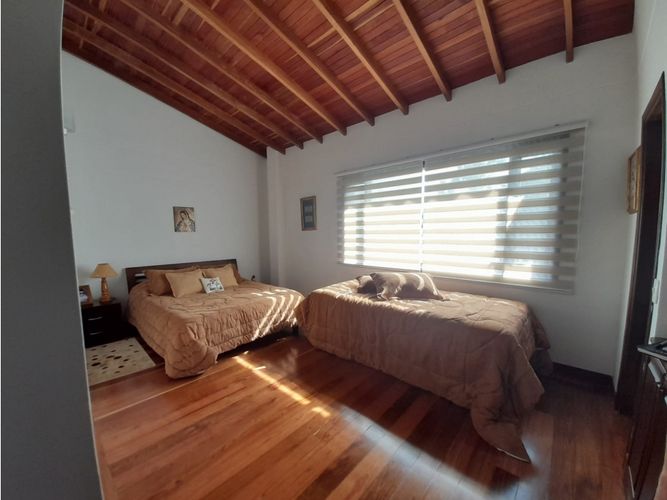 Casa de 6 alcobas en venta en Llano Grande, Rionegro, 487 m² · foto 11 de 21