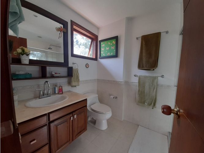 Casa de 6 alcobas en venta en Llano Grande, Rionegro, 487 m² · foto 12 de 21