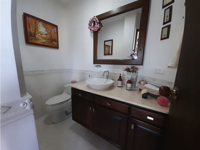 Casa de 6 alcobas en venta en Llano Grande, Rionegro, 487 m² · foto 16 de 21