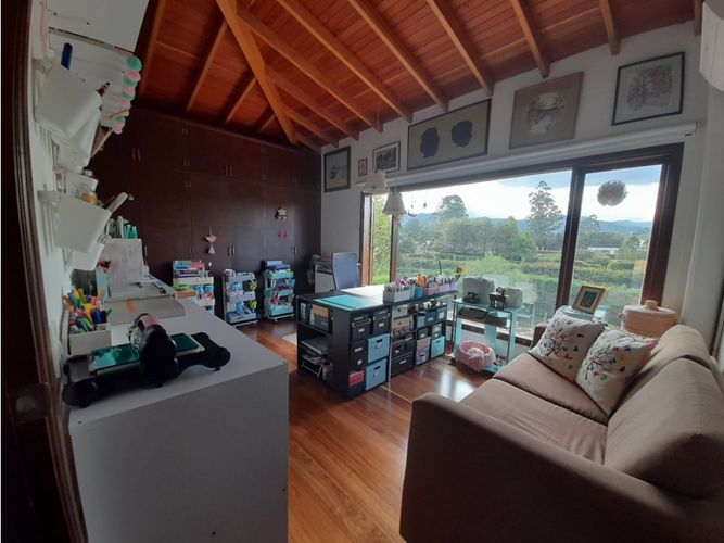 Casa de 6 alcobas en venta en Llano Grande, Rionegro, 487 m² · foto 17 de 21