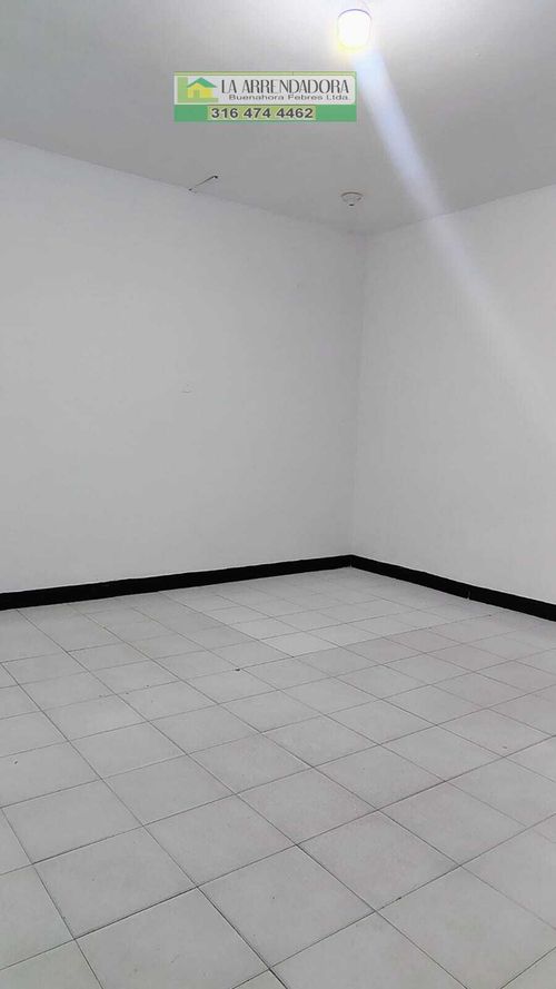 Local en arriendo en Centro, Cúcuta, 15 m² · foto 4 de 4
