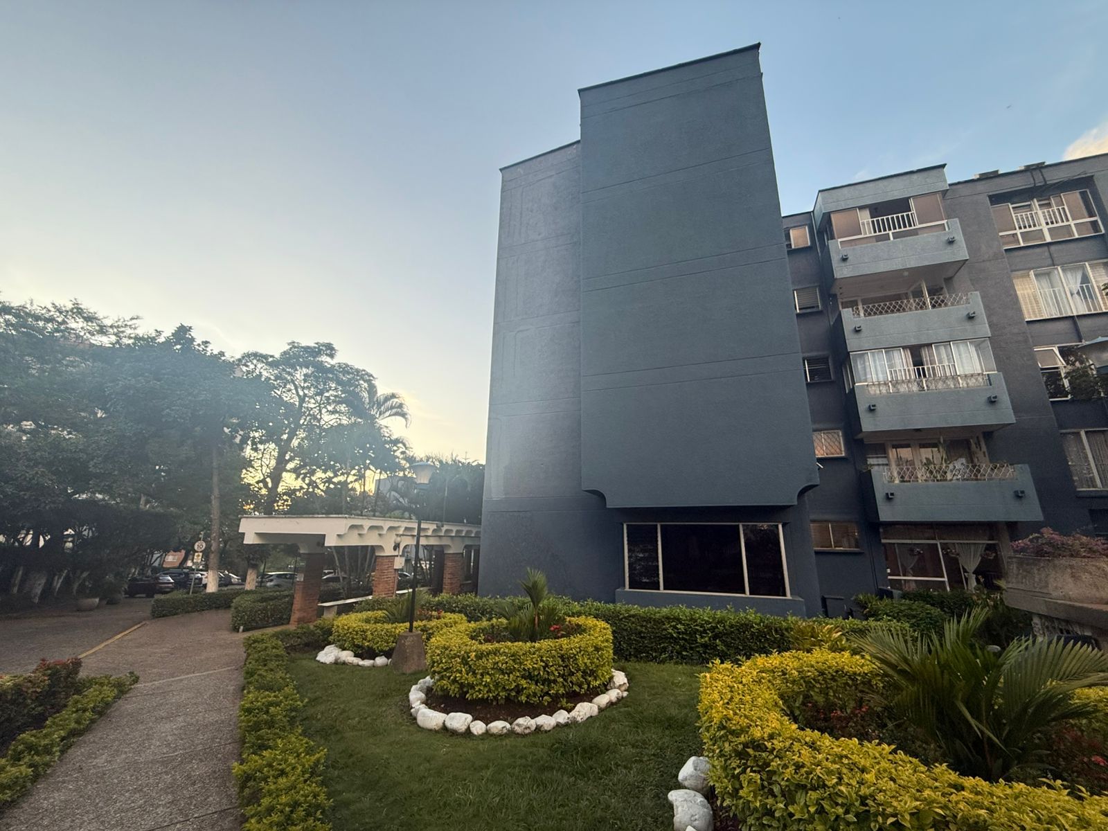 Apartamento en venta en Conjunto residencial neptuno, Bucaramanga 2