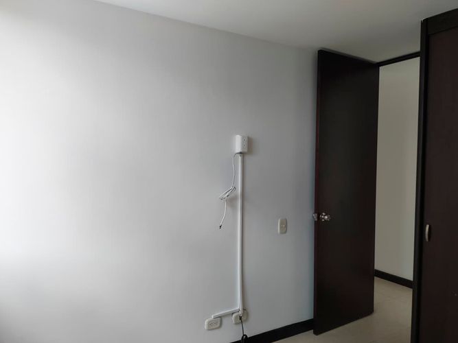 Apartamento de 4 alcobas en arriendo en El Poblado, Medellín, 84 m² · foto 16 de 18