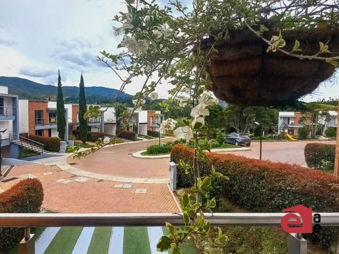 Casa de 3 alcobas en venta en Los Salados, El Retiro, 309 m² · foto 11 de 19