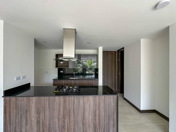 Apartamento de 2 alcobas en venta en Los Salados, El Retiro, 86 m² · foto 2 de 14