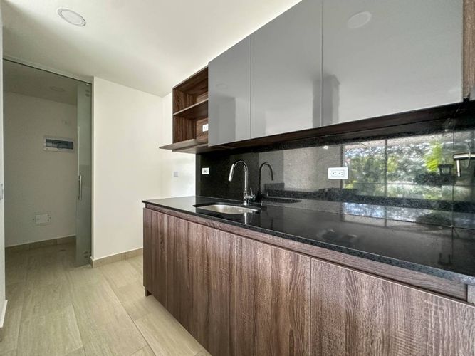 Apartamento de 2 alcobas en venta en Los Salados, El Retiro, 86 m² · foto 3 de 14
