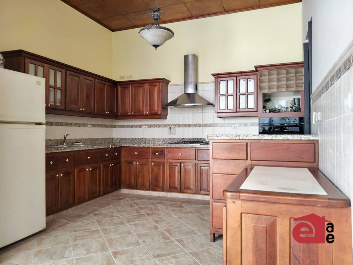 5BR House in Los naranjos (400 m²) - 3