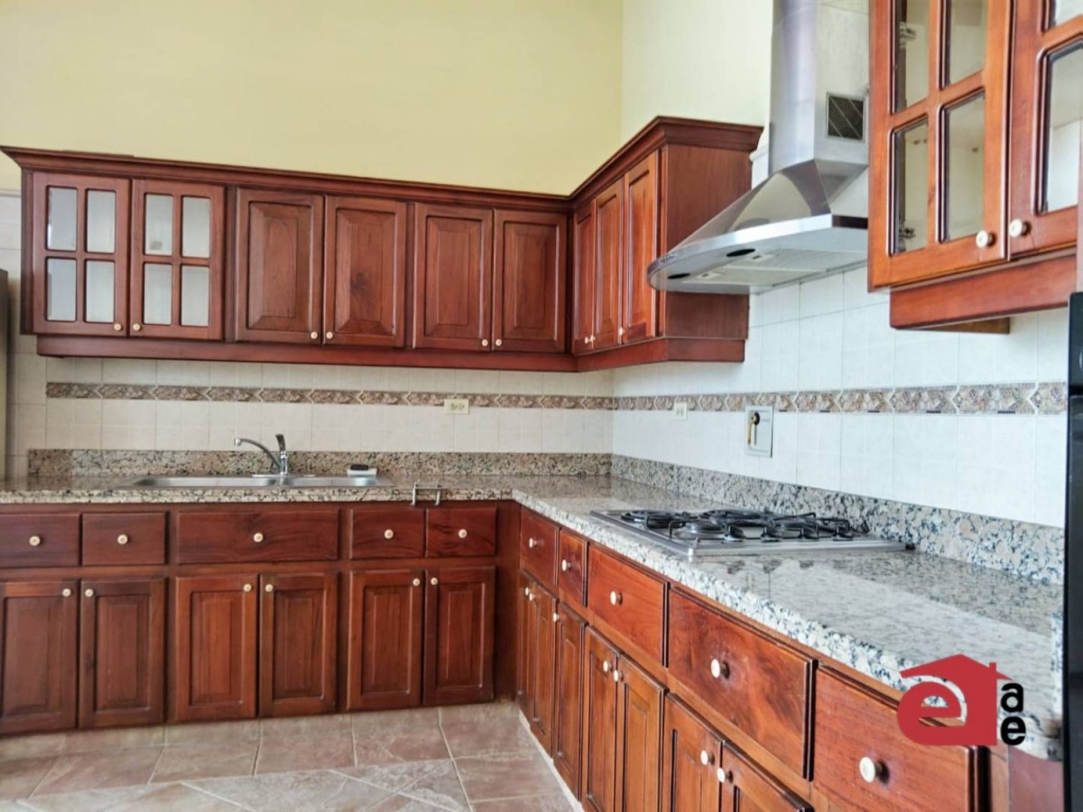 5BR House in Los naranjos (400 m²) - 4