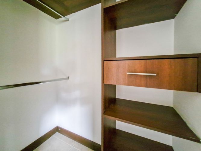 Apartamento de 3 alcobas en venta en Loma Del Escobero, Envigado, 122 m² · foto 10 de 18